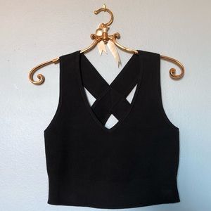 🌹EXPRESS CrissCross Crop Top